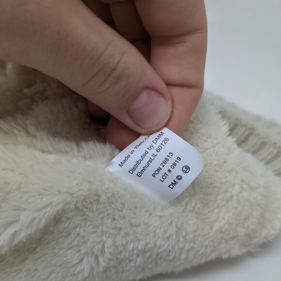 Britt's Knits Beanie Hat Cream One Size Hand Knitted Faux Fur Pom Pom - Picture 9 of 9